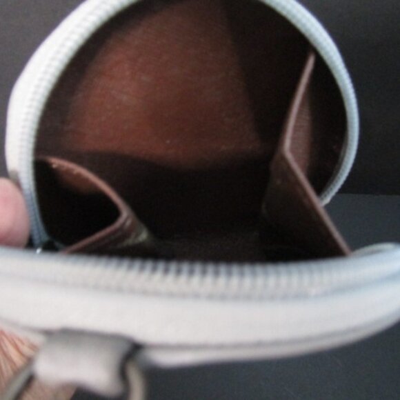GRAY WRANGLER COIN PURSE 3.5" Diameter - Picture 5 of 5